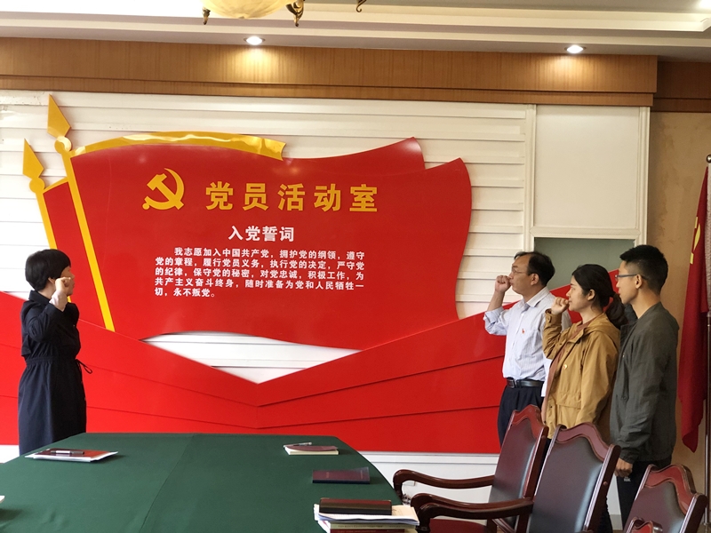 玉米.jpg 玉米.jpg